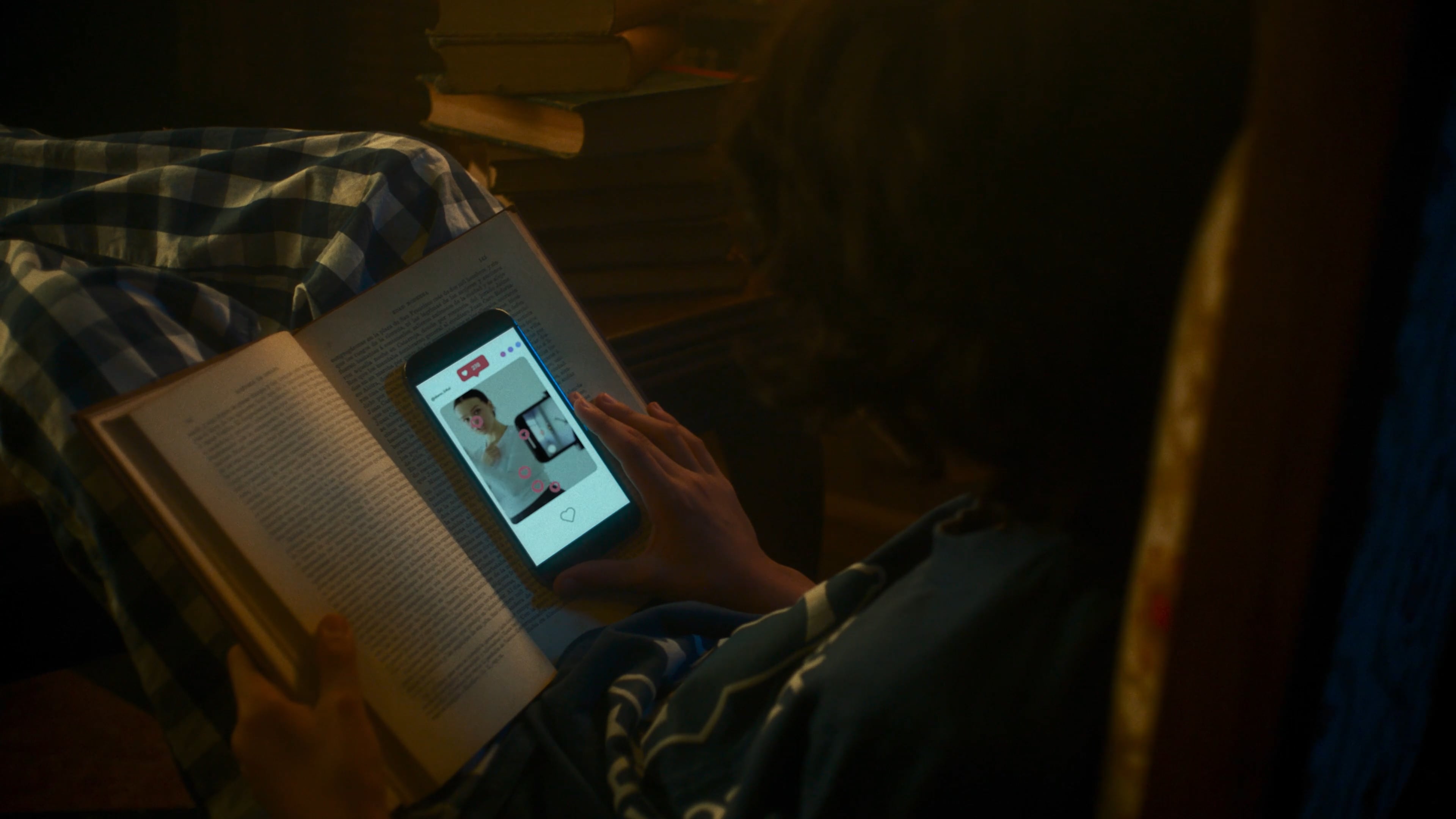 Addición a las pantallas en niños Thumbnail